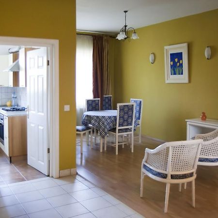 Country Club La Mesteceni Себеш Экстерьер фото