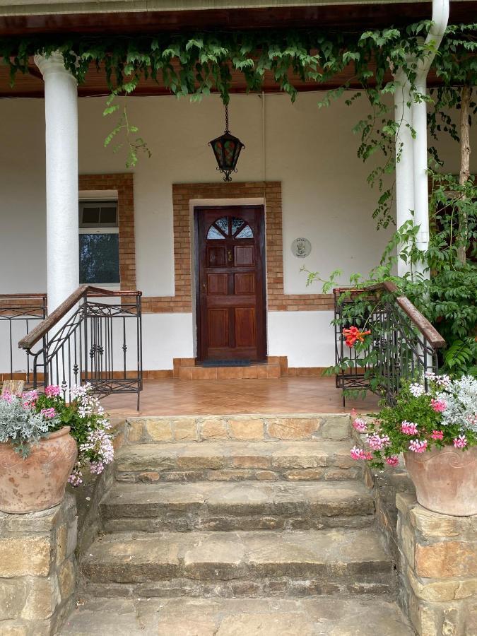 Country Club La Mesteceni Себеш Экстерьер фото
