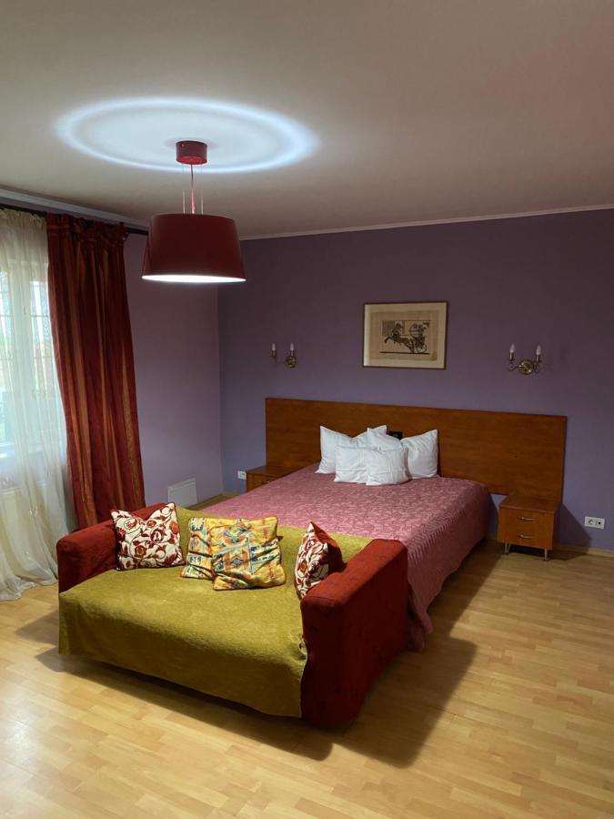 Country Club La Mesteceni Себеш Экстерьер фото
