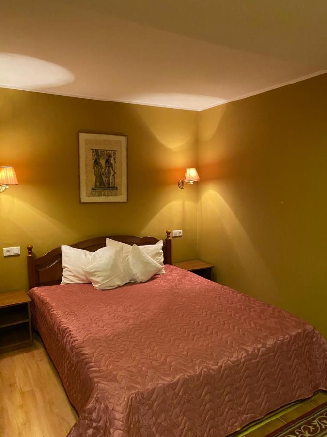 Country Club La Mesteceni Себеш Экстерьер фото